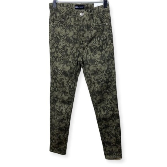 NWT Zara High Waisted Skinny Pants Green Animal Print Size 4 Pants New Tags Boho - Picture 3 of 11